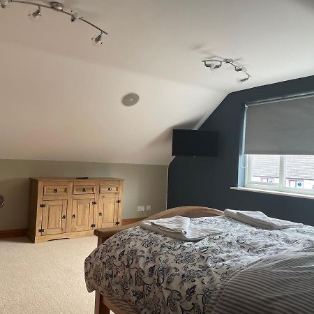 Fabulous 2 Bed Apartment Penrith Exterior photo